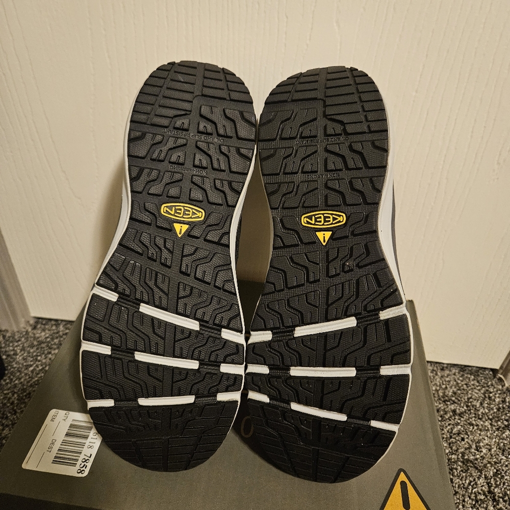 KEEN Utility Mens Work Shoe - Picture 3 of 4